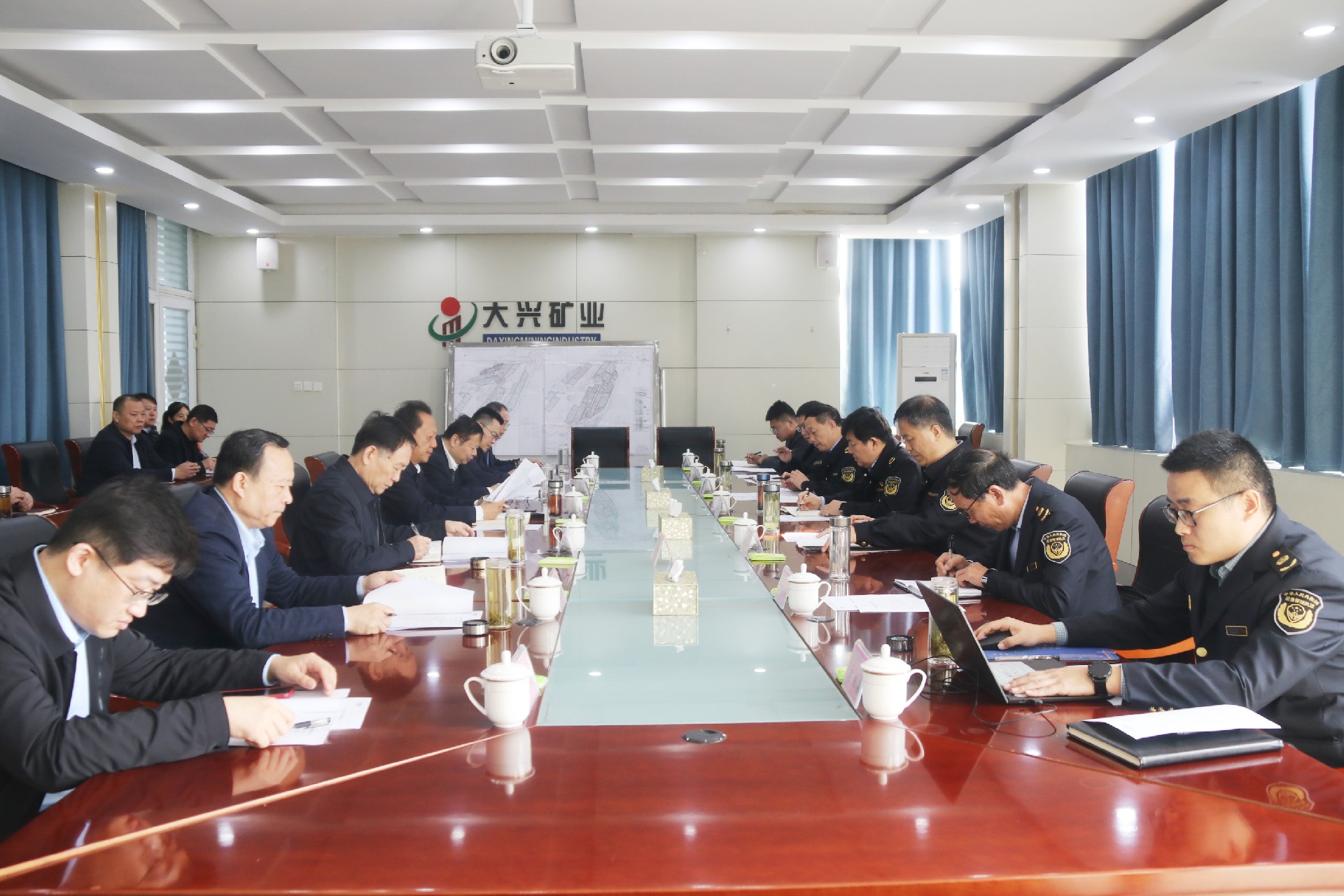 井健到大兴矿业公司督导检查安全生产工作